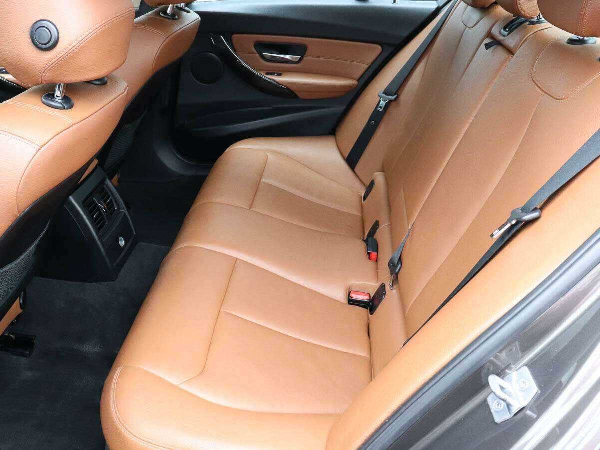 БМВ 3 серии б/у, 2014, Автоматическая. Фото: #6