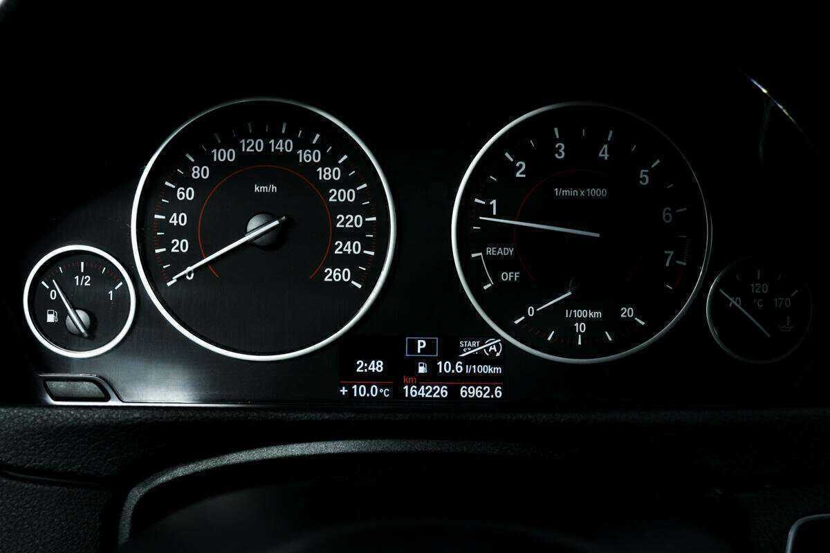 БМВ 3 серии б/у, 2014, Автоматическая. Фото: #9