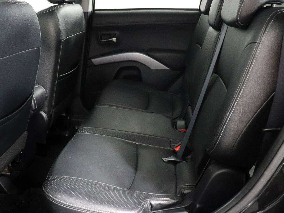 Митсубиши Оутлэндер б/у, 2012, Автоматическая. Фото: #7