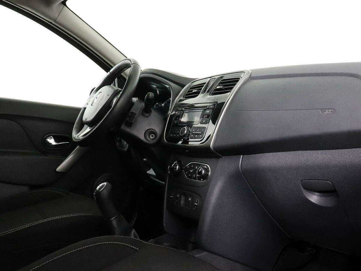 Рено Сандеро б/у, 2015, Механическая. Фото: #6