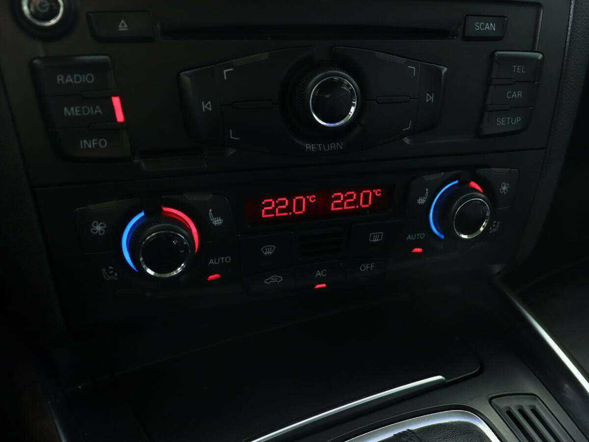 Ауди К5 б/у, 2012, Автоматическая. Фото: #17