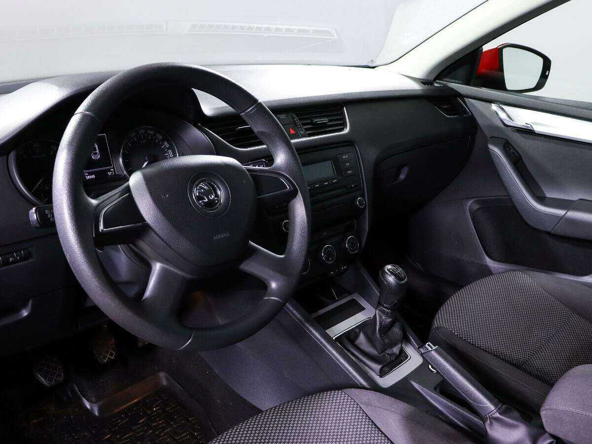 Шкода Октавия б/у, 2013, Механическая. Фото: #10