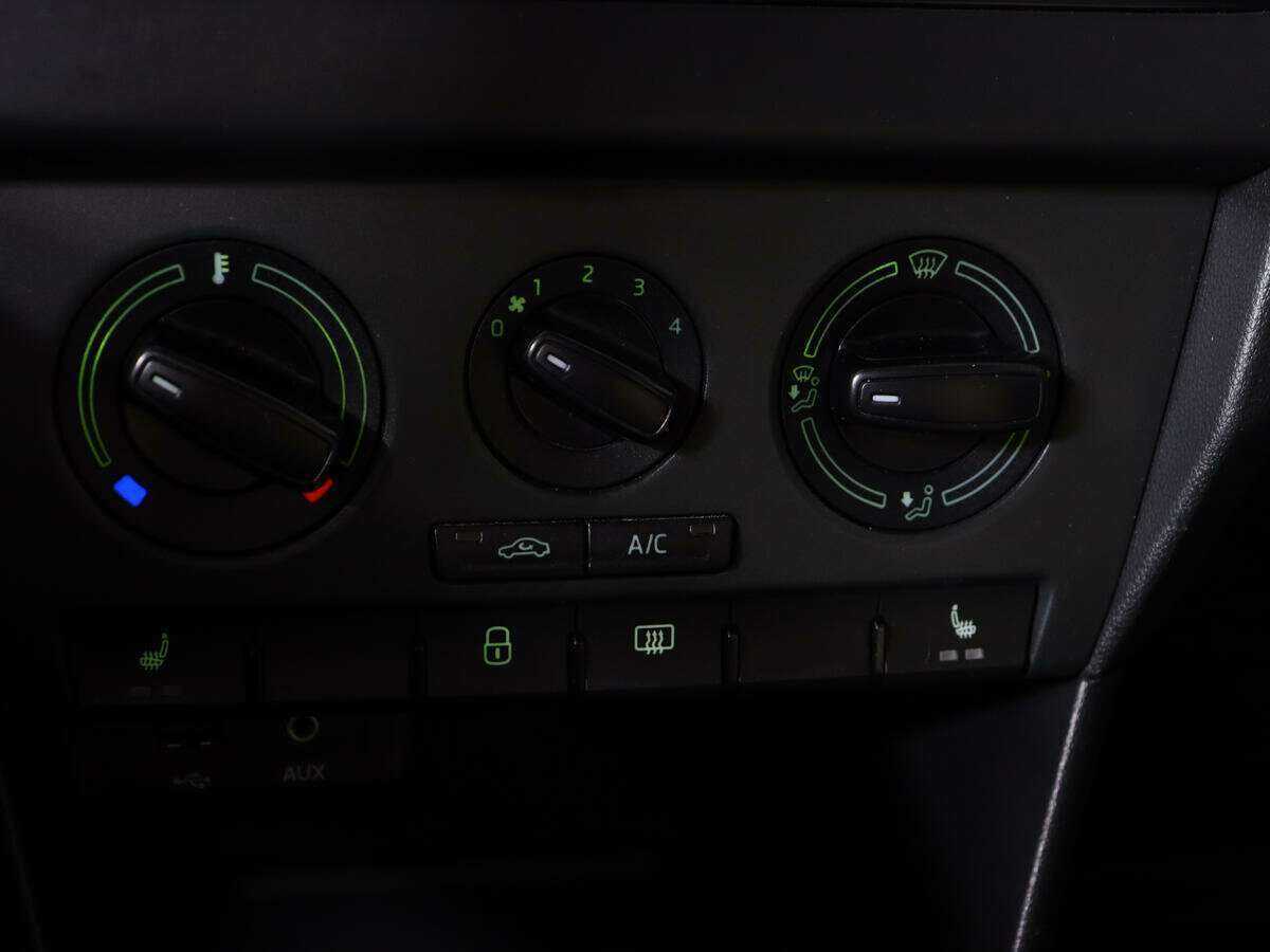 Шкода Рапид б/у, 2016, Автоматическая. Фото: #12