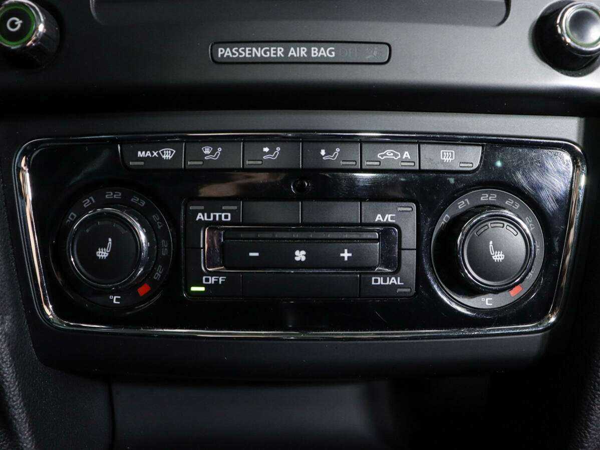 Шкода Суперб б/у, 2013, Роботизированная. Фото: #19