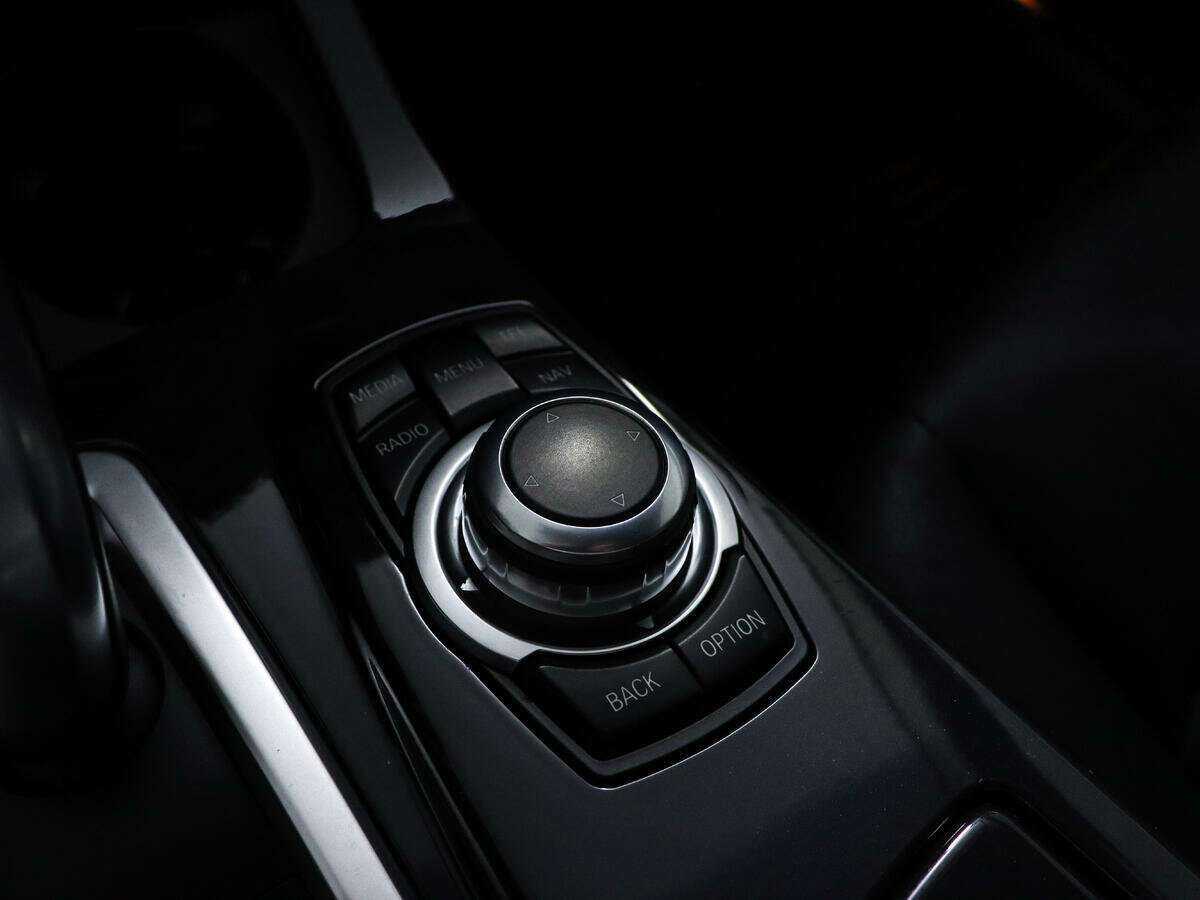 БМВ 5 серии б/у, 2014, Автоматическая. Фото: #15