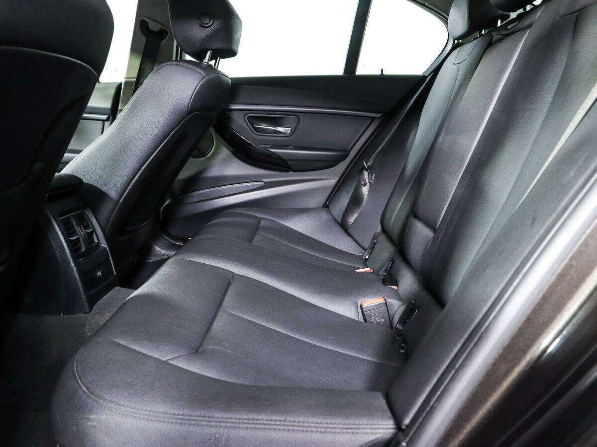 БМВ 3 серии б/у, 2017, Автоматическая. Фото: #6