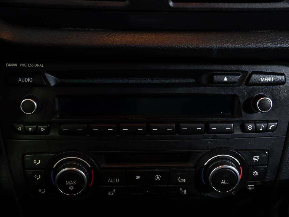 БМВ Икс1 б/у, 2012, Автоматическая. Фото: #20