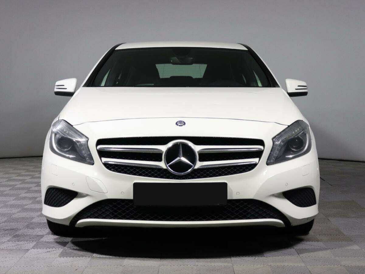 Мерседес-Бенц А-Класс б/у, 2014, Роботизированная. Фото: #1