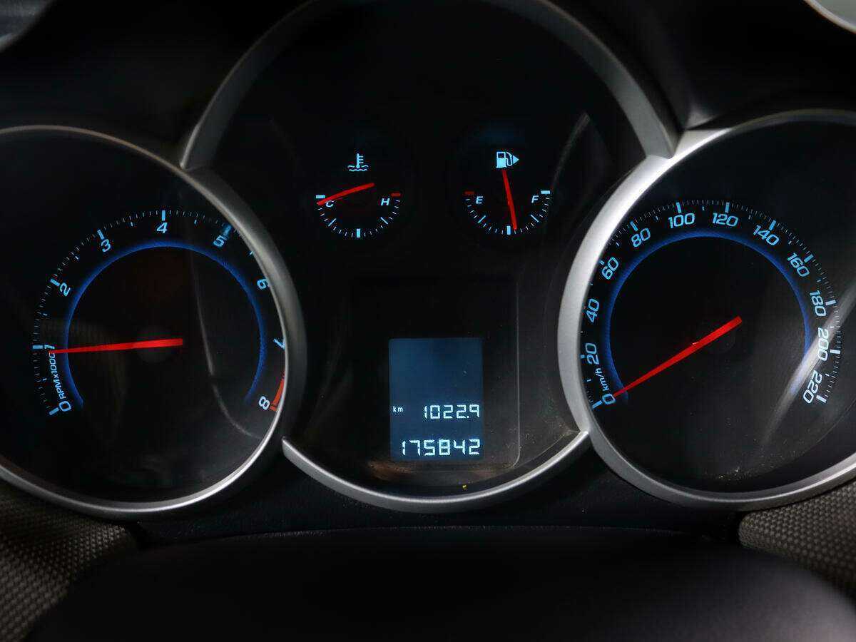 Шевроле Круз б/у, 2012, Механическая. Фото: #8