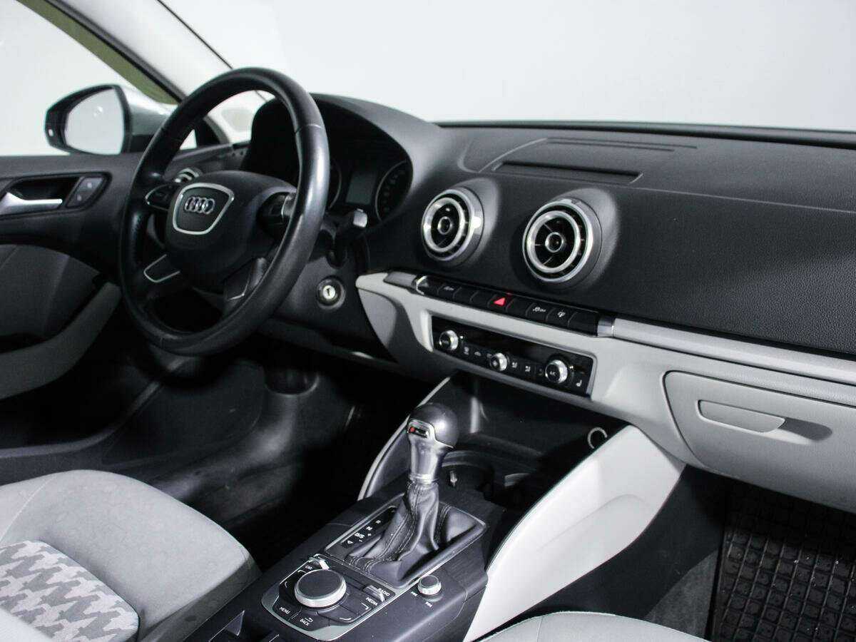 Ауди А3 б/у, 2014, Роботизированная. Фото: #7