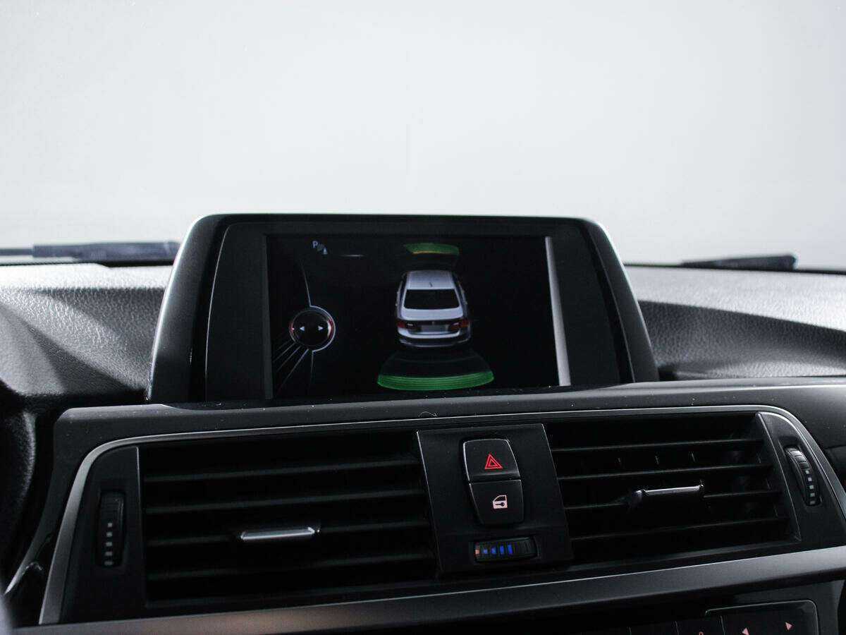 БМВ 3 серии б/у, 2017, Автоматическая. Фото: #13