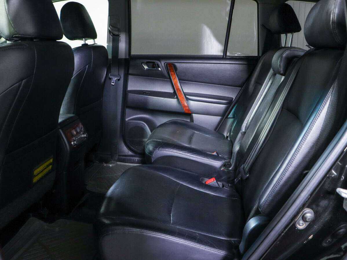 Тойота Хайлэндер б/у, 2012, Автоматическая. Фото: #9