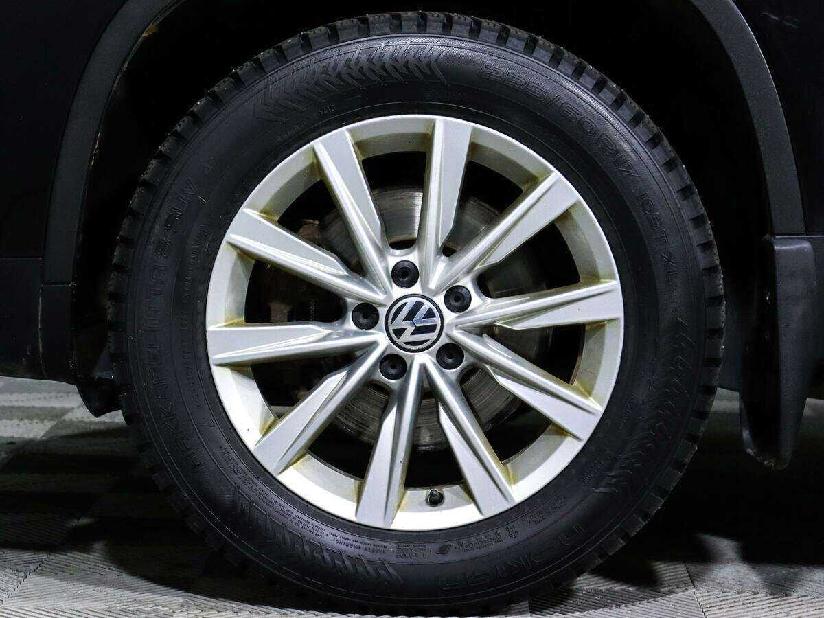 Фольксваген Тигуан б/у, 2012, Автоматическая. Фото: #14