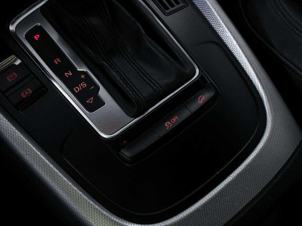 Ауди К5 б/у, 2014, Роботизированная. Фото: #13