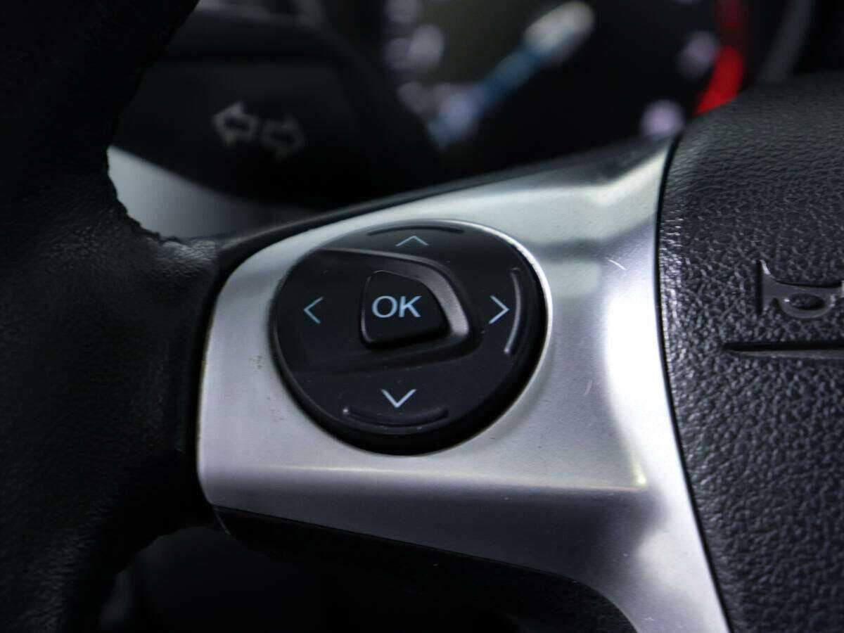 Форд Фокус б/у, 2012, Роботизированная. Фото: #16