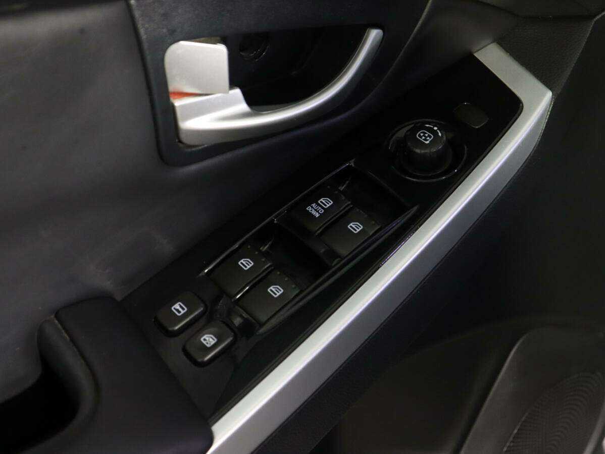 Сан-Ён Актион б/у, 2013, Автоматическая. Фото: #14