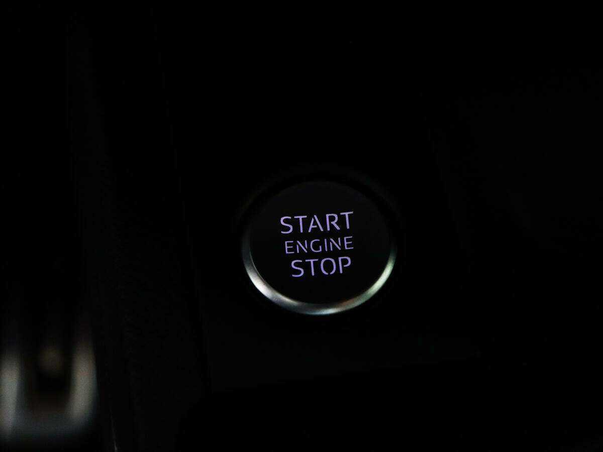 Ауди А4 б/у, 2017, Роботизированная. Фото: #16