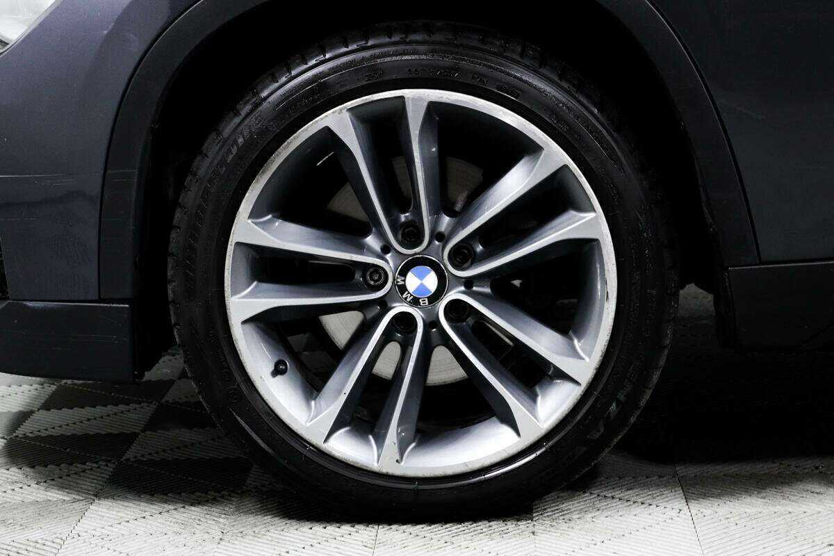 БМВ Икс1 б/у, 2012, Автоматическая. Фото: #13