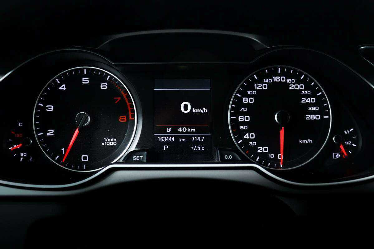 Ауди А4 б/у, 2013, Вариатор. Фото: #7