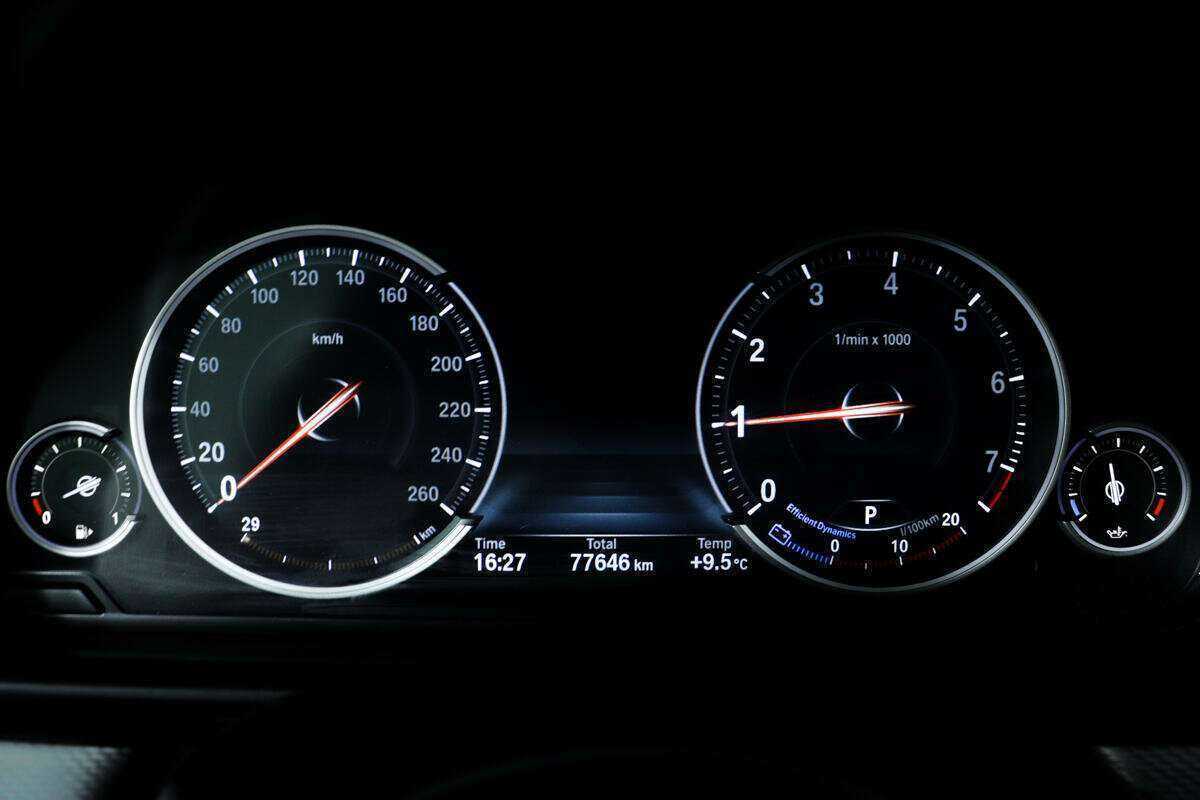 БМВ 5 серии б/у, 2016, Автоматическая. Фото: #9