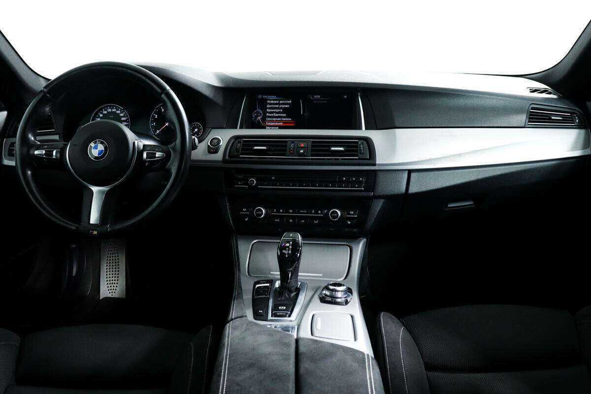 БМВ 5 серии б/у, 2016, Автоматическая. Фото: #10