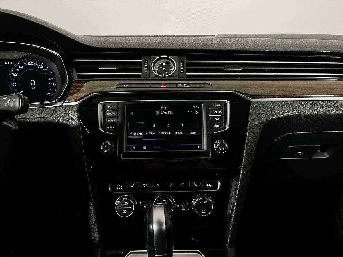 Фольксваген Пассат б/у, 2017, Роботизированная. Фото: #14