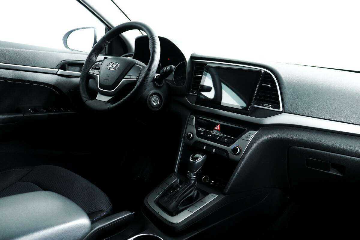 Хендай Елантра б/у, 2018, Автоматическая. Фото: #8