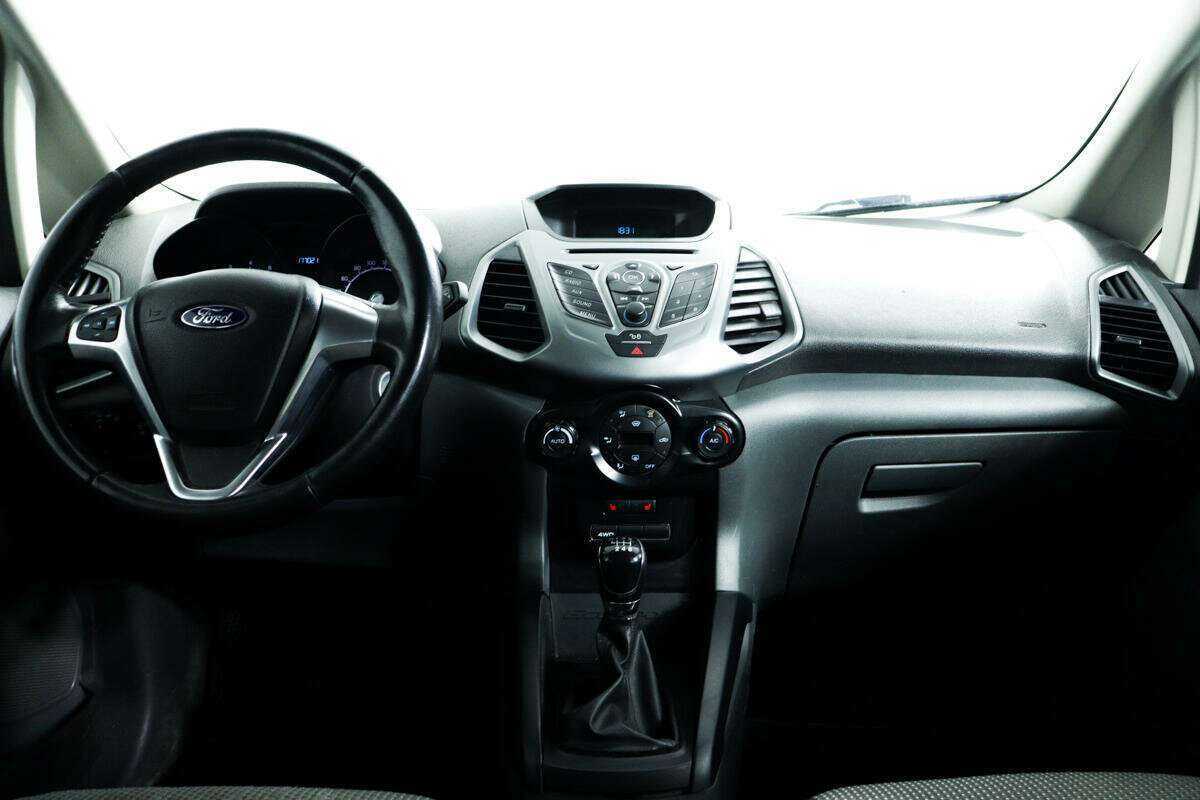 Форд ЭкоСпорт б/у, 2015, Механическая. Фото: #8