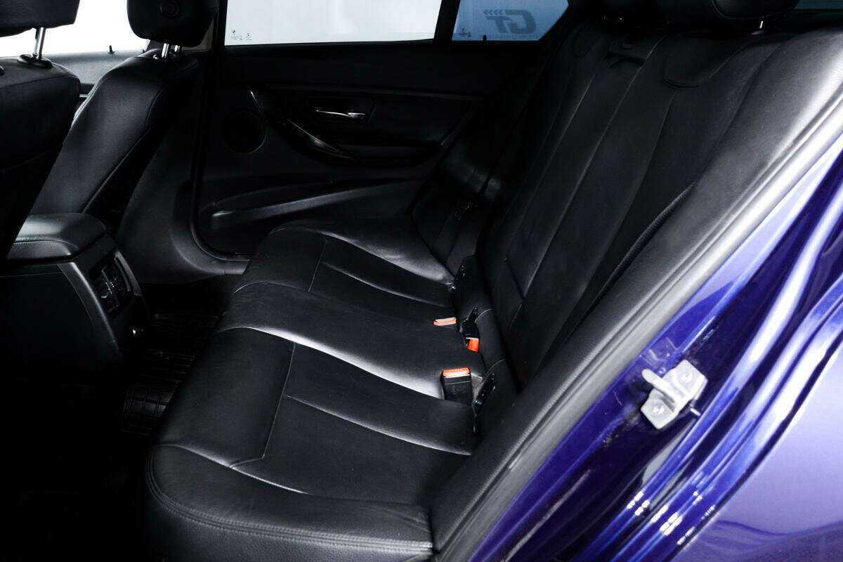 БМВ 3 серии б/у, 2016, Автоматическая. Фото: #10