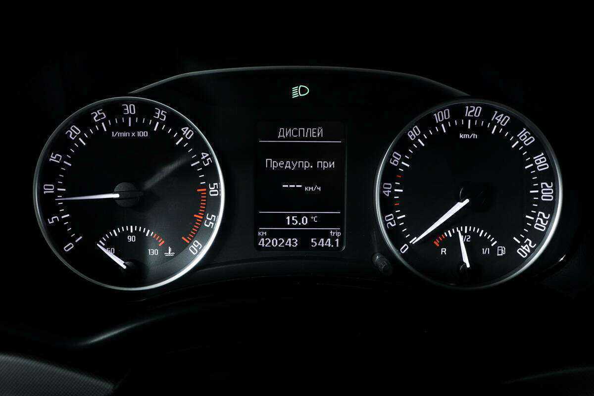 Шкода Октавия б/у, 2012, Роботизированная. Фото: #9