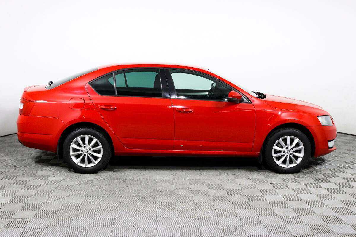 Шкода Октавия б/у, 2015, Роботизированная. Фото: #3