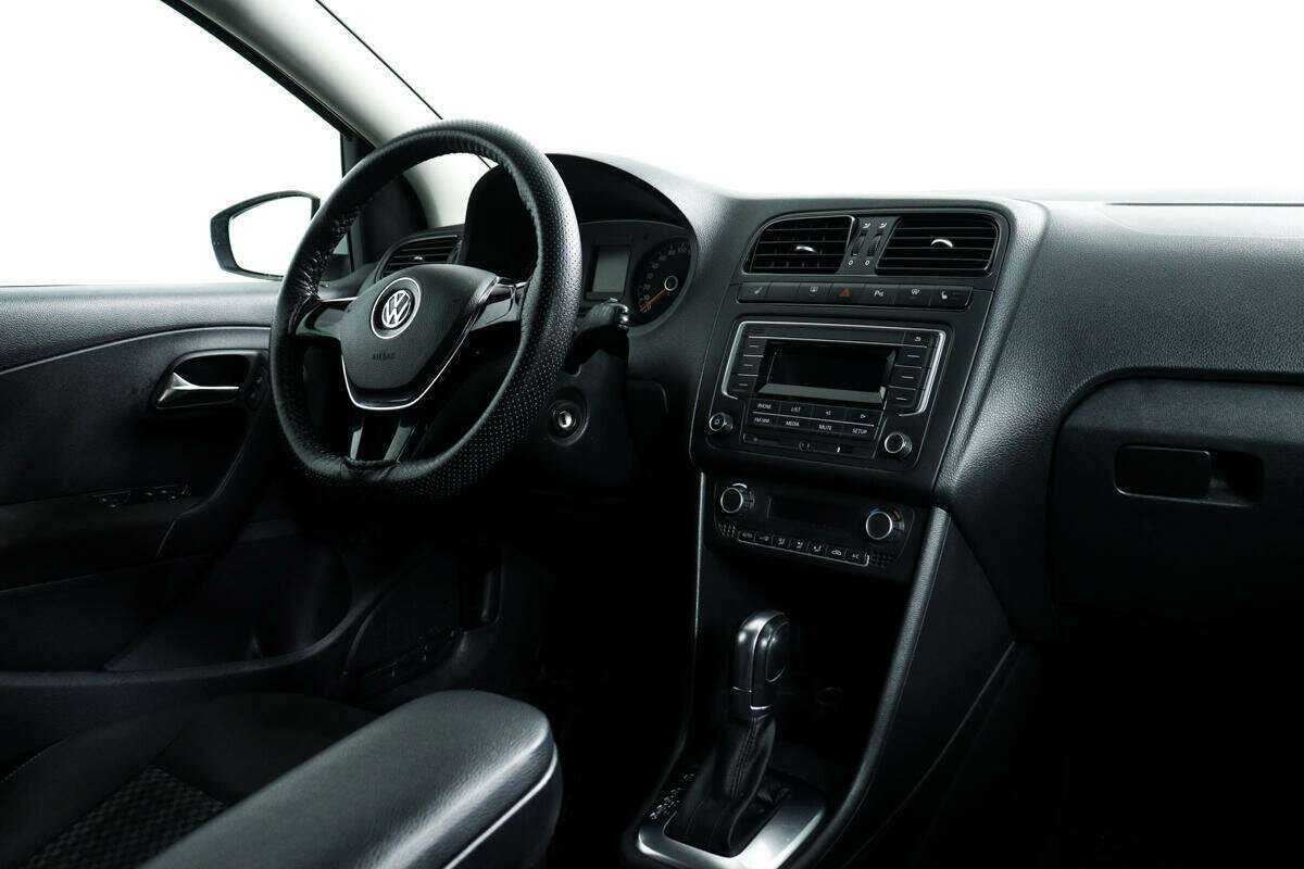 Фольксваген Поло б/у, 2016, Автоматическая. Фото: #8