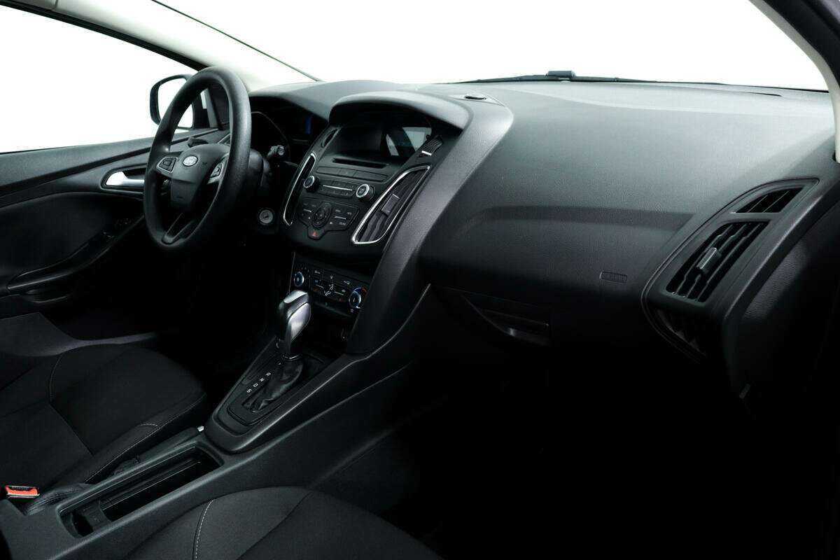 Форд Фокус б/у, 2018, Роботизированная. Фото: #8