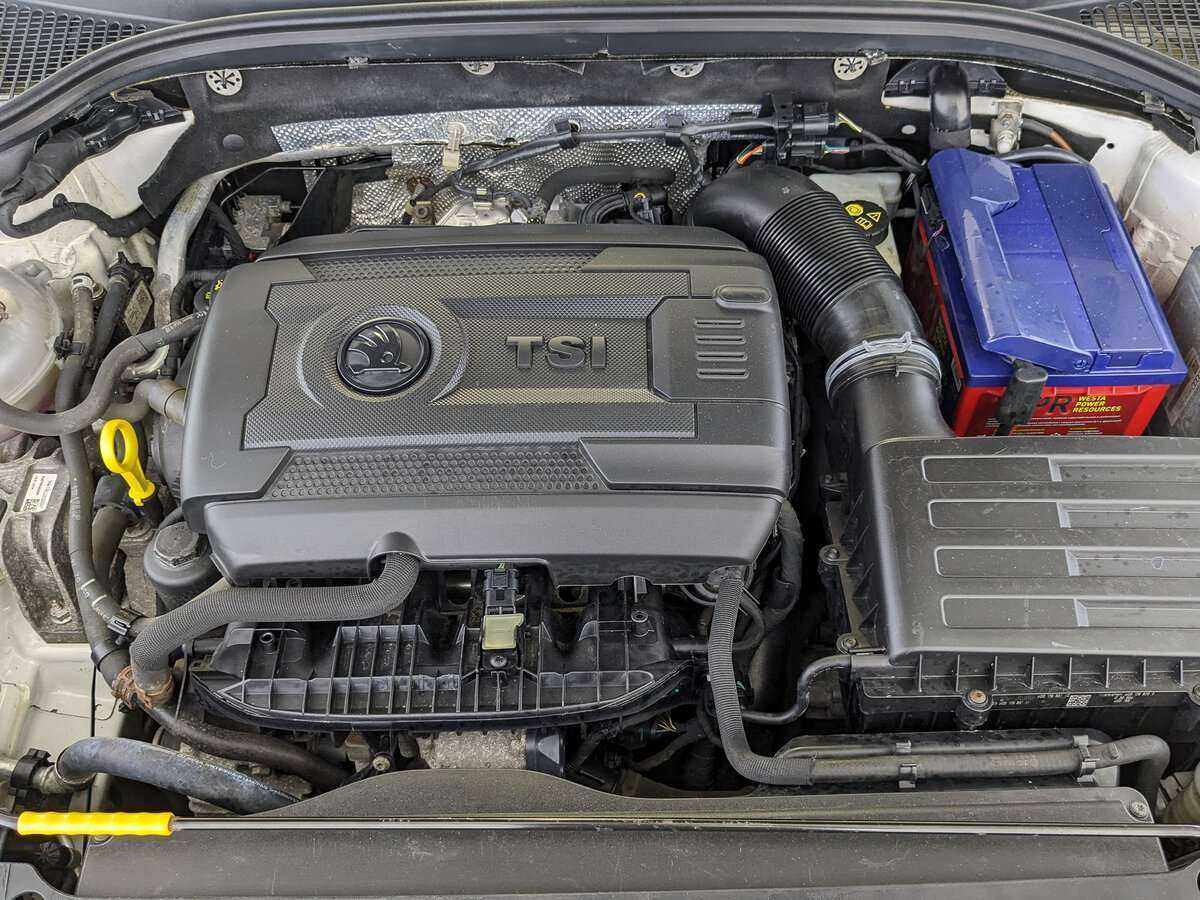 Шкода Октавия б/у, 2014, Роботизированная. Фото: #7