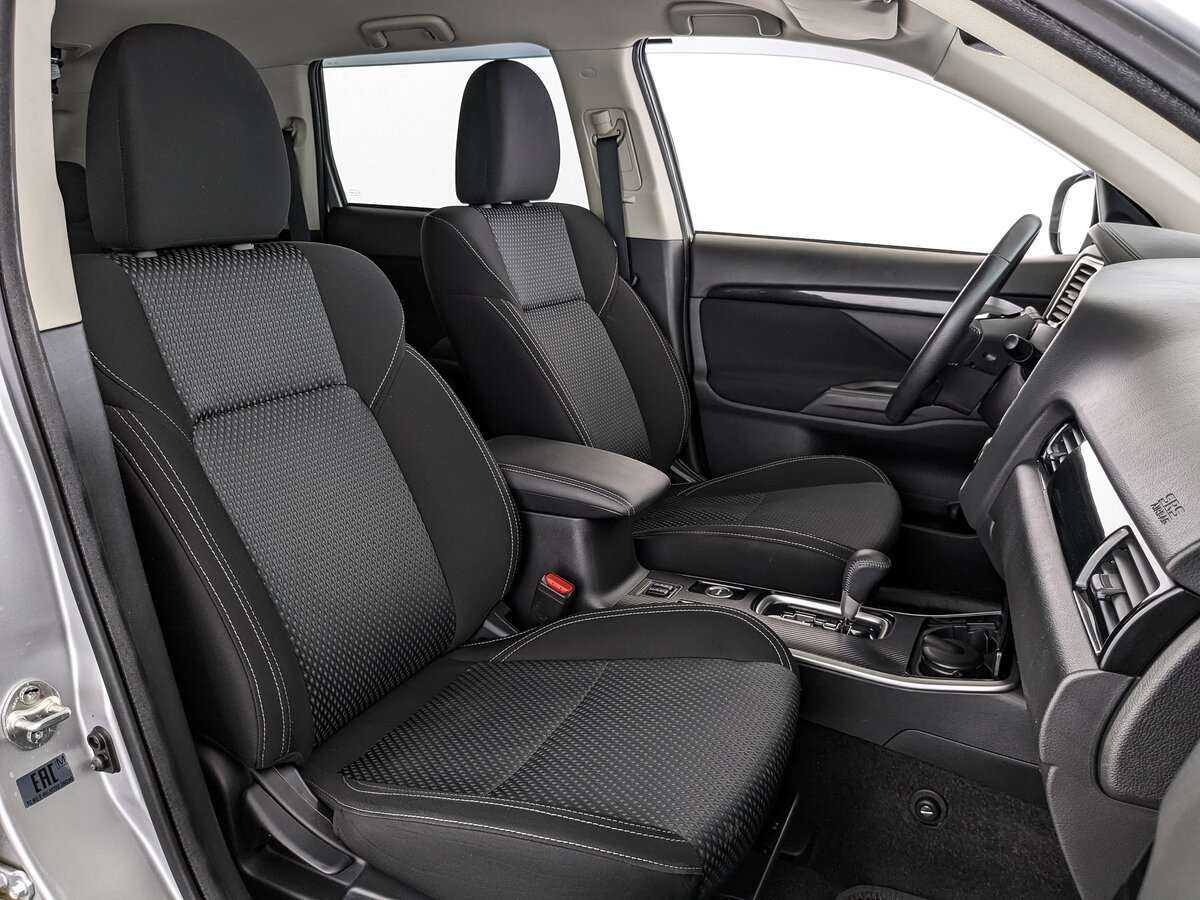 Митсубиши Оутлэндер б/у, 2020, Вариатор. Фото: #20