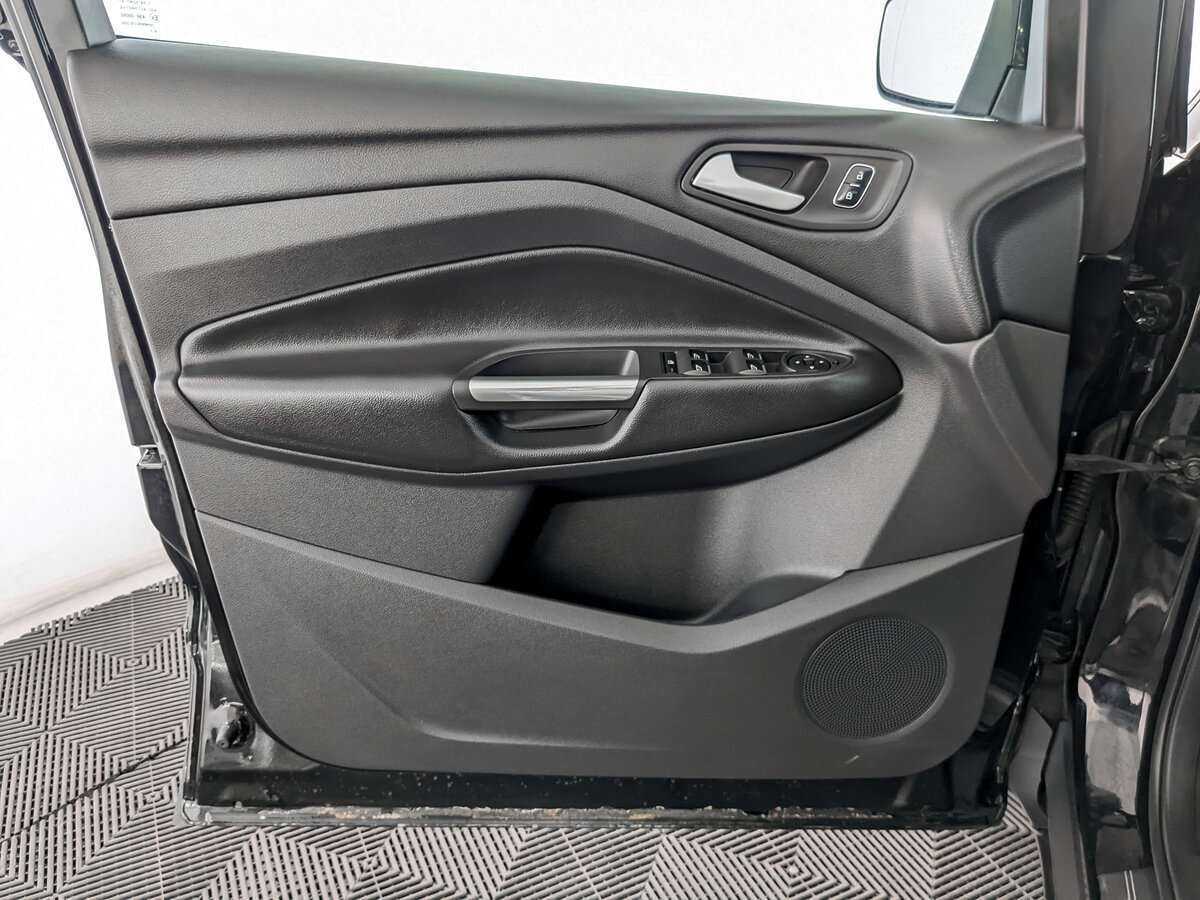 Форд Куга б/у, 2016, Автоматическая. Фото: #18