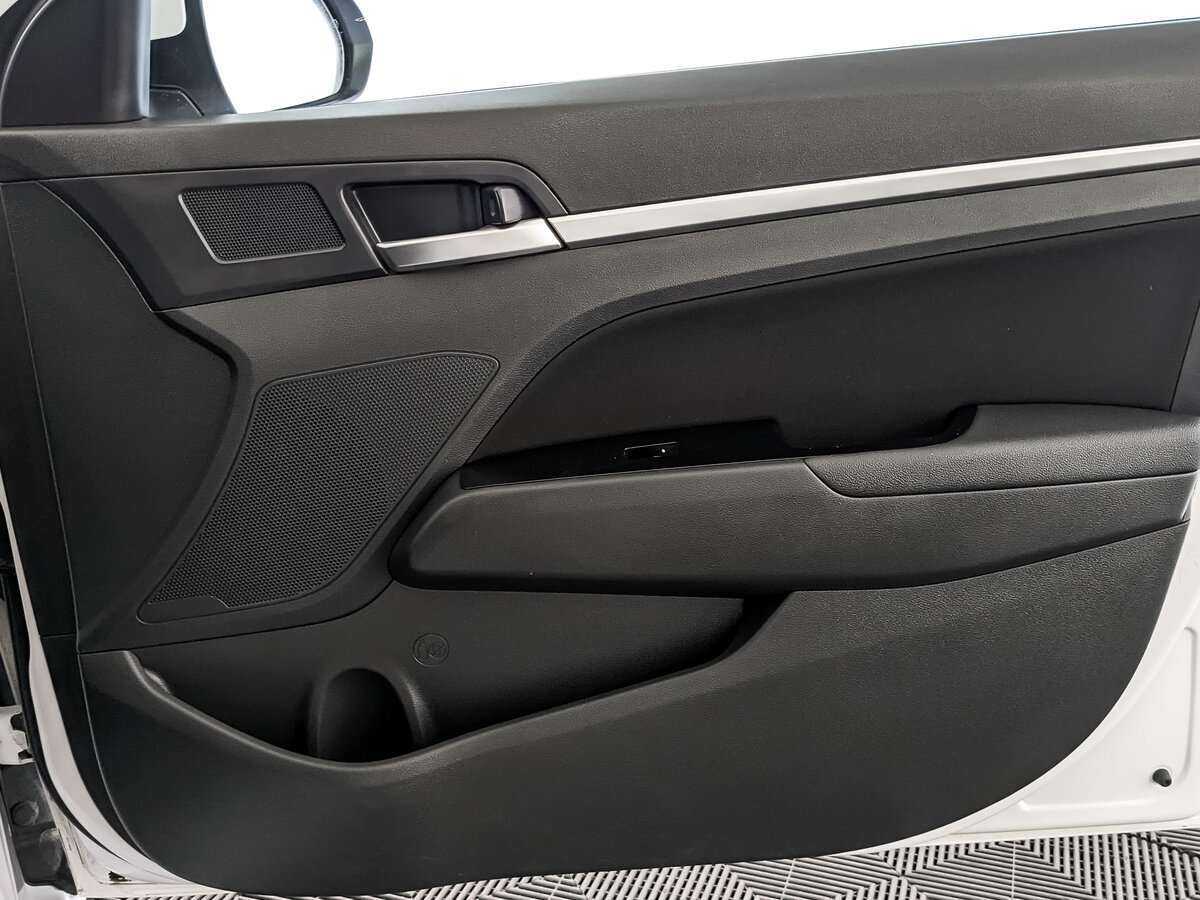 Хендай Елантра б/у, 2020, Автоматическая. Фото: #20