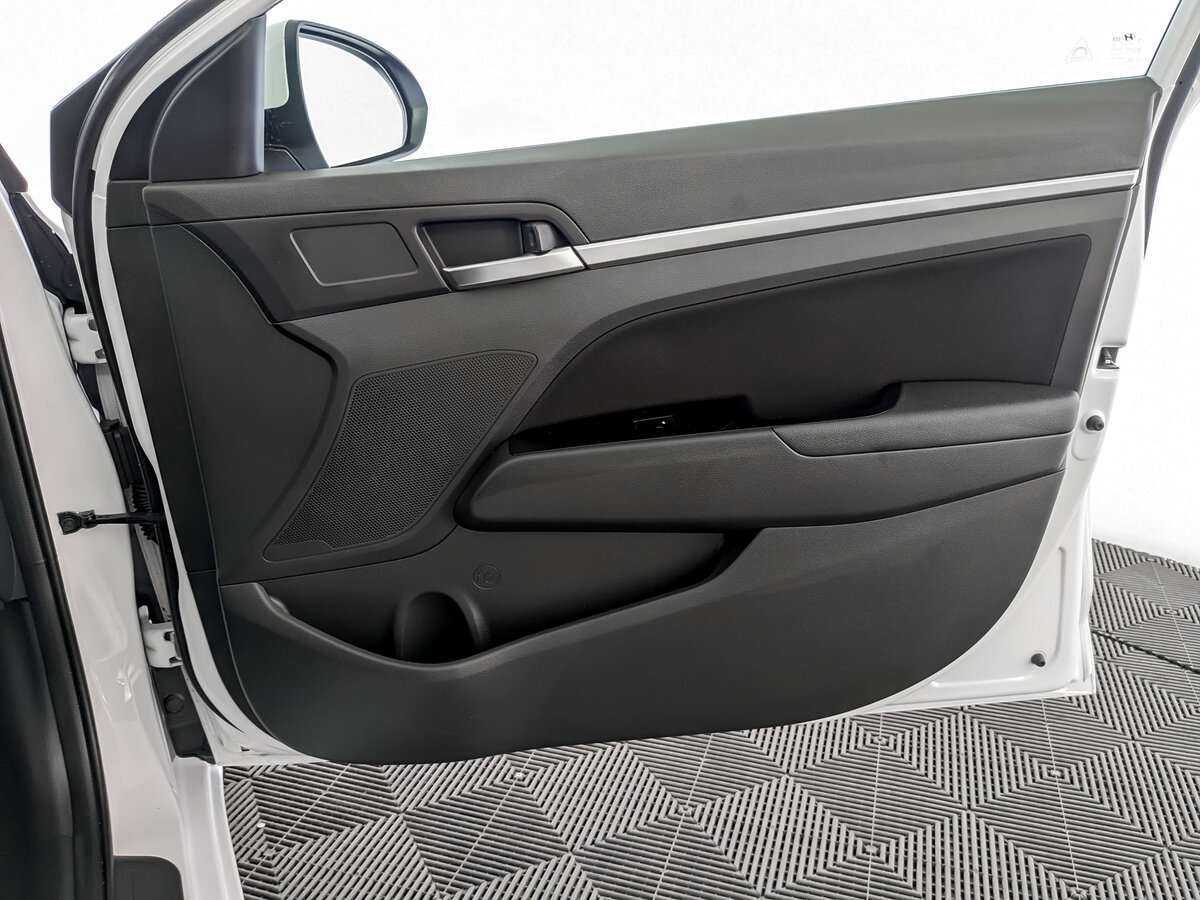 Хендай Елантра б/у, 2020, Автоматическая. Фото: #18