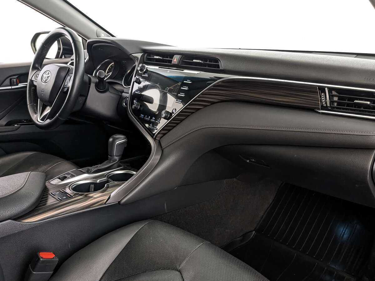 Тойота Камри б/у, 2018, Автоматическая. Фото: #9