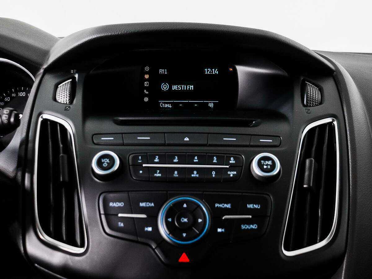 Форд Фокус б/у, 2017, Роботизированная. Фото: #12