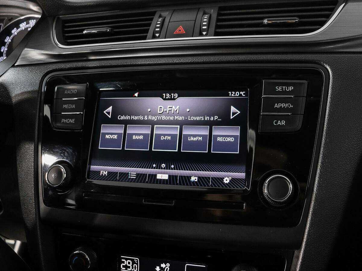 Шкода Рапид б/у, 2017, Роботизированная. Фото: #12