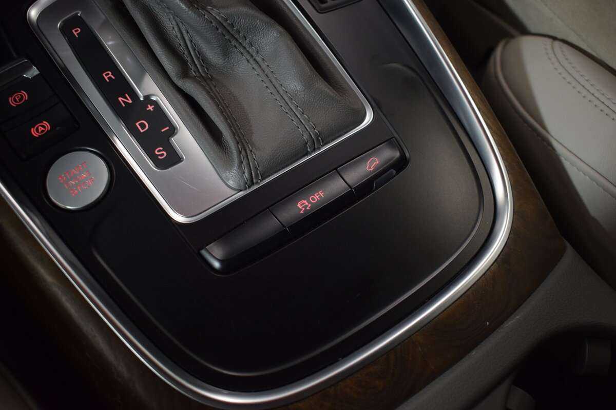 Ауди К5 б/у, 2012, Роботизированная. Фото: #19