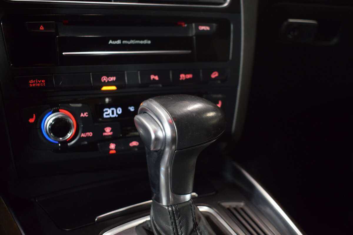 Ауди К5 б/у, 2016, Автоматическая. Фото: #25