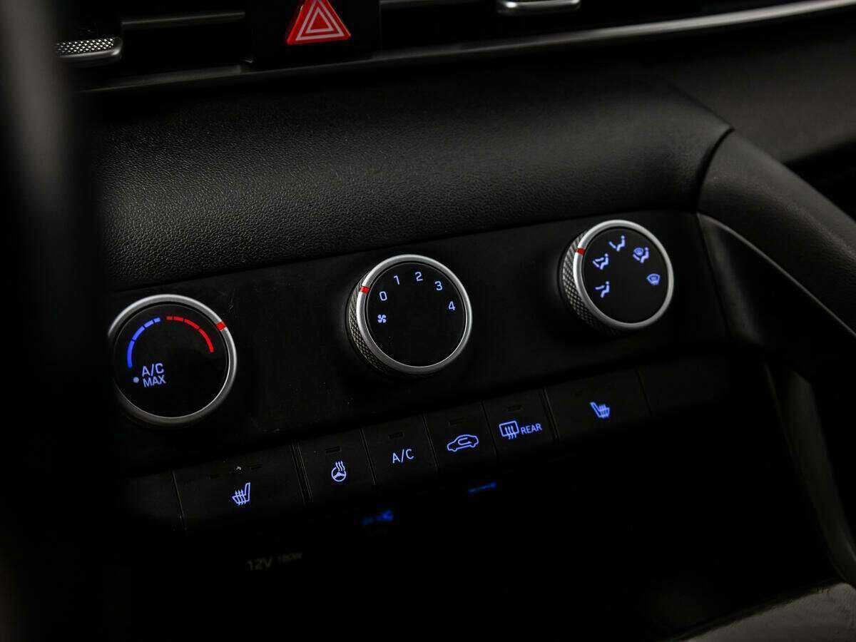 Хендай Елантра б/у, 2020, Автоматическая. Фото: #13