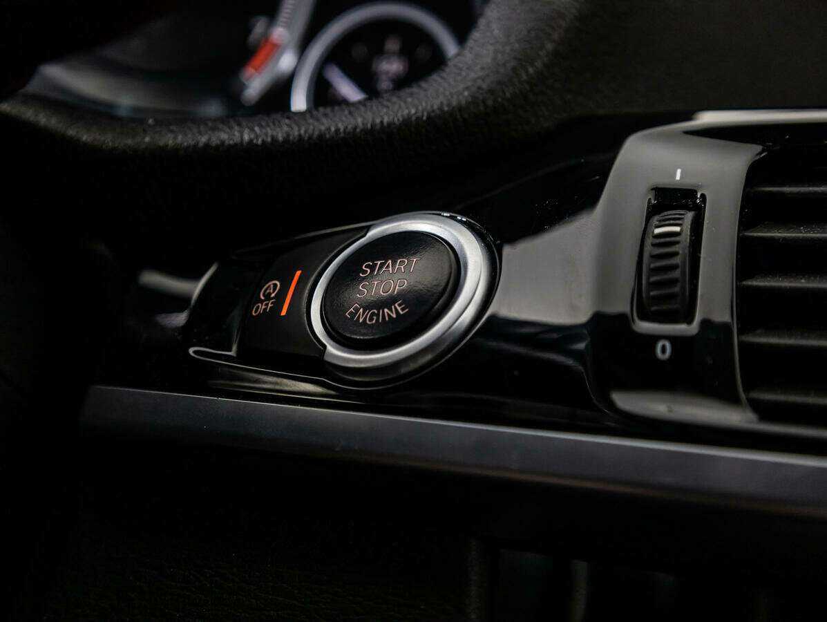 БМВ Икс3 б/у, 2015, Автоматическая. Фото: #14