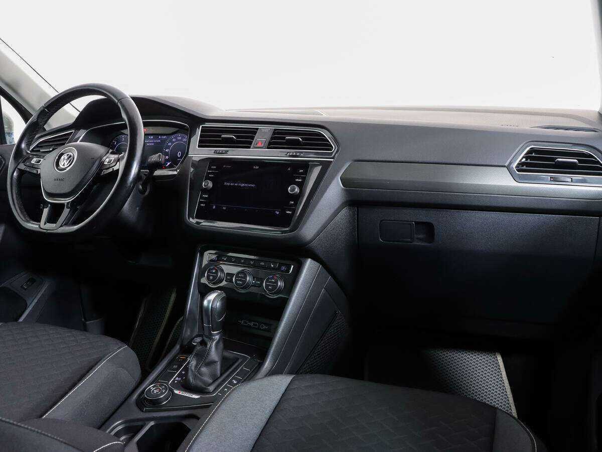 Фольксваген Тигуан б/у, 2018, Роботизированная. Фото: #6