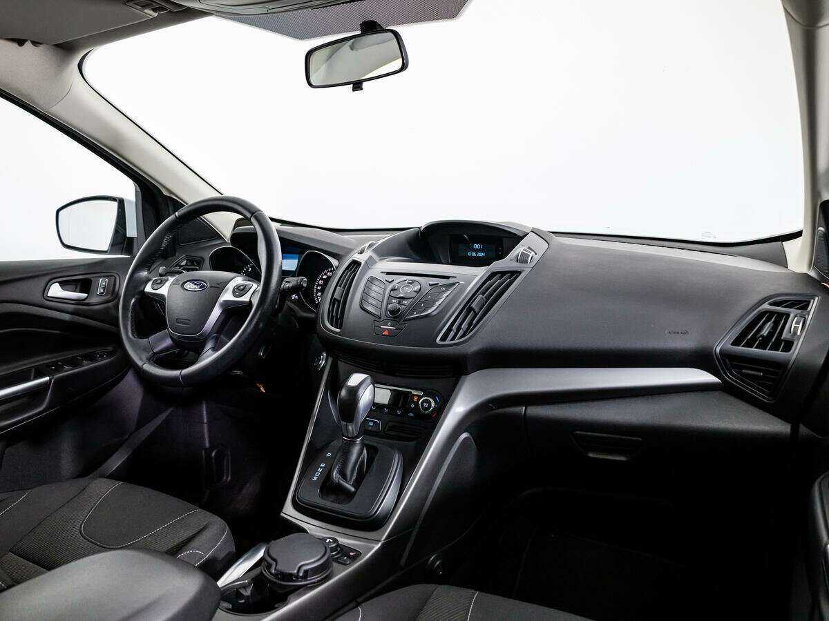 Форд Куга б/у, 2016, Автоматическая. Фото: #6