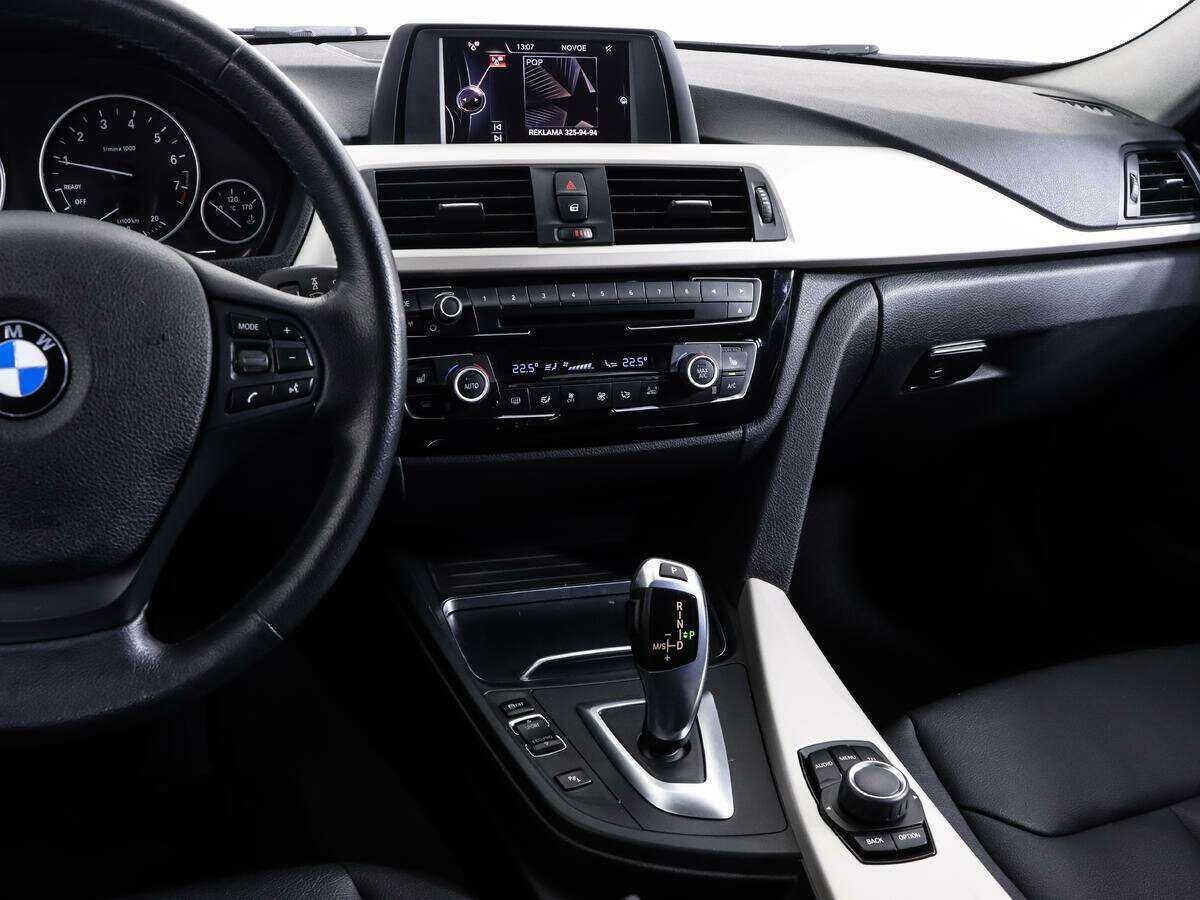 БМВ 3 серии б/у, 2015, Автоматическая. Фото: #13