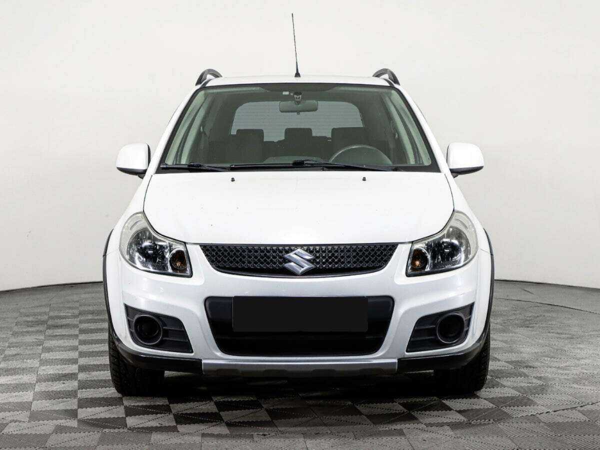 Сузуки С-Икс4 б/у, 2013, Механическая. Фото: #1