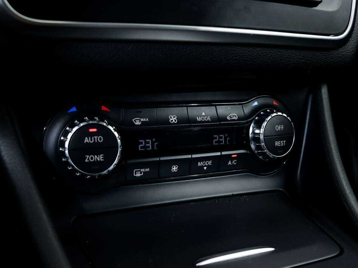 Мерседес-Бенц КЛА б/у, 2015, Роботизированная. Фото: #16